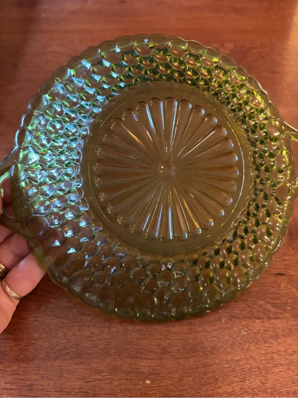 Indiana Glass avocado green Honeycomb serving dish